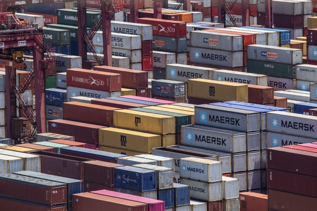 Five-fold surge in container prices fuels Mauritius inflation