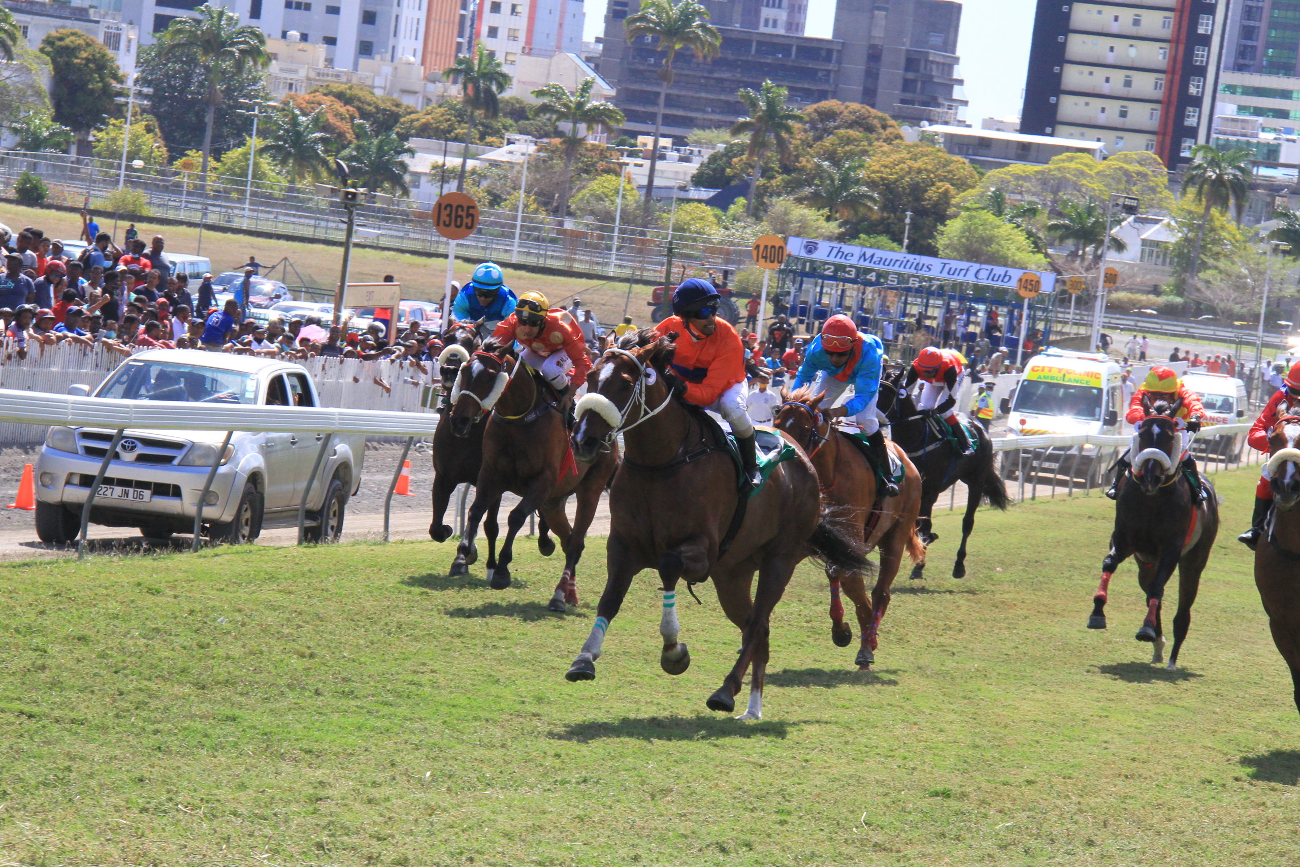 Mauritius &ndash; Racecourse Operation Out To Tender